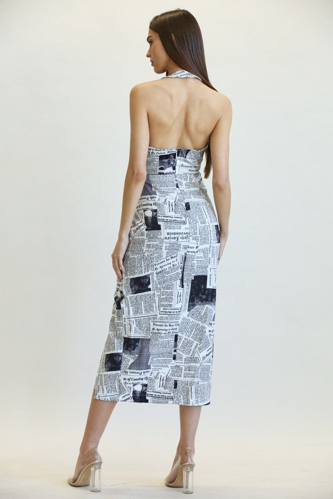 Vestido Estilo Periódico con Abertura Frontal