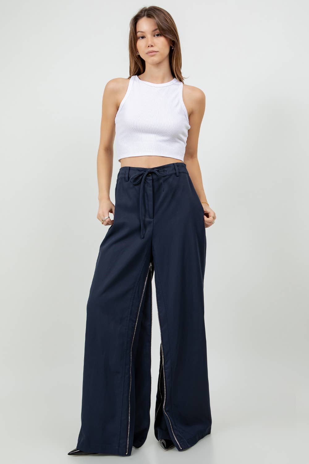 Utility Pants with Zippers on the Internal Seam – Navy Color