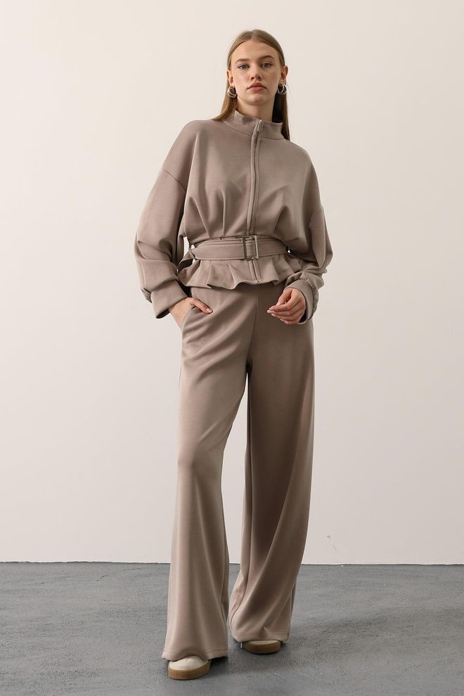 Pantalón de Vestir Estructurado – Corte Moderno