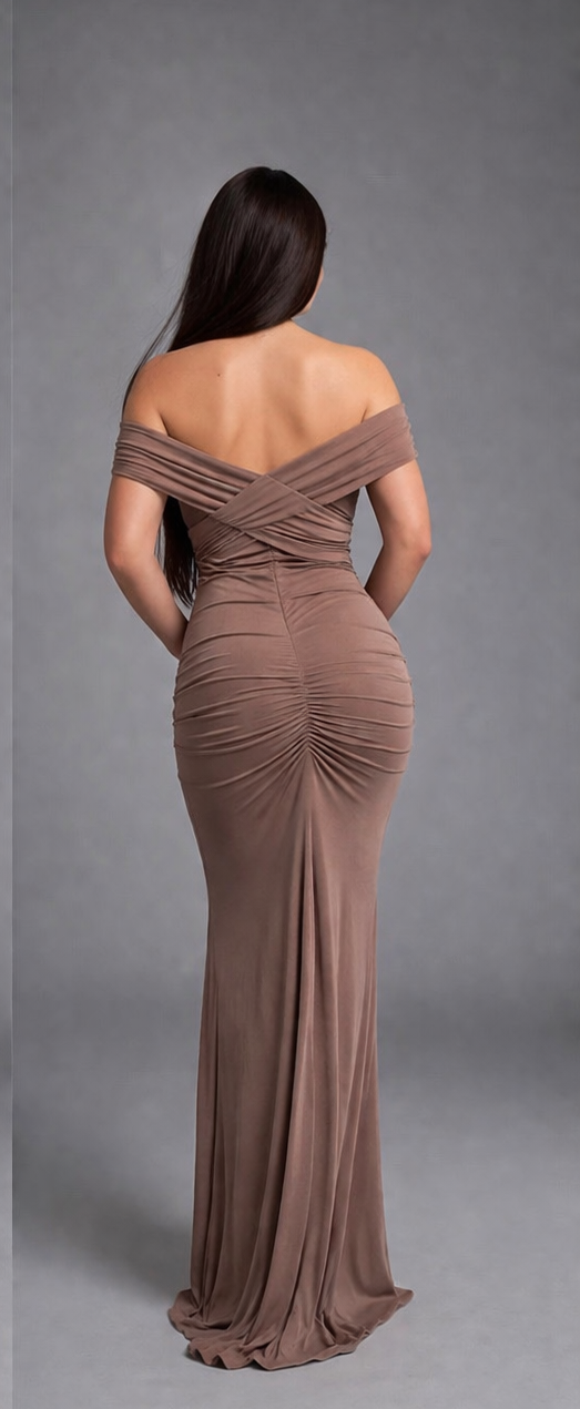 Elegancia Natural en Tono Nud