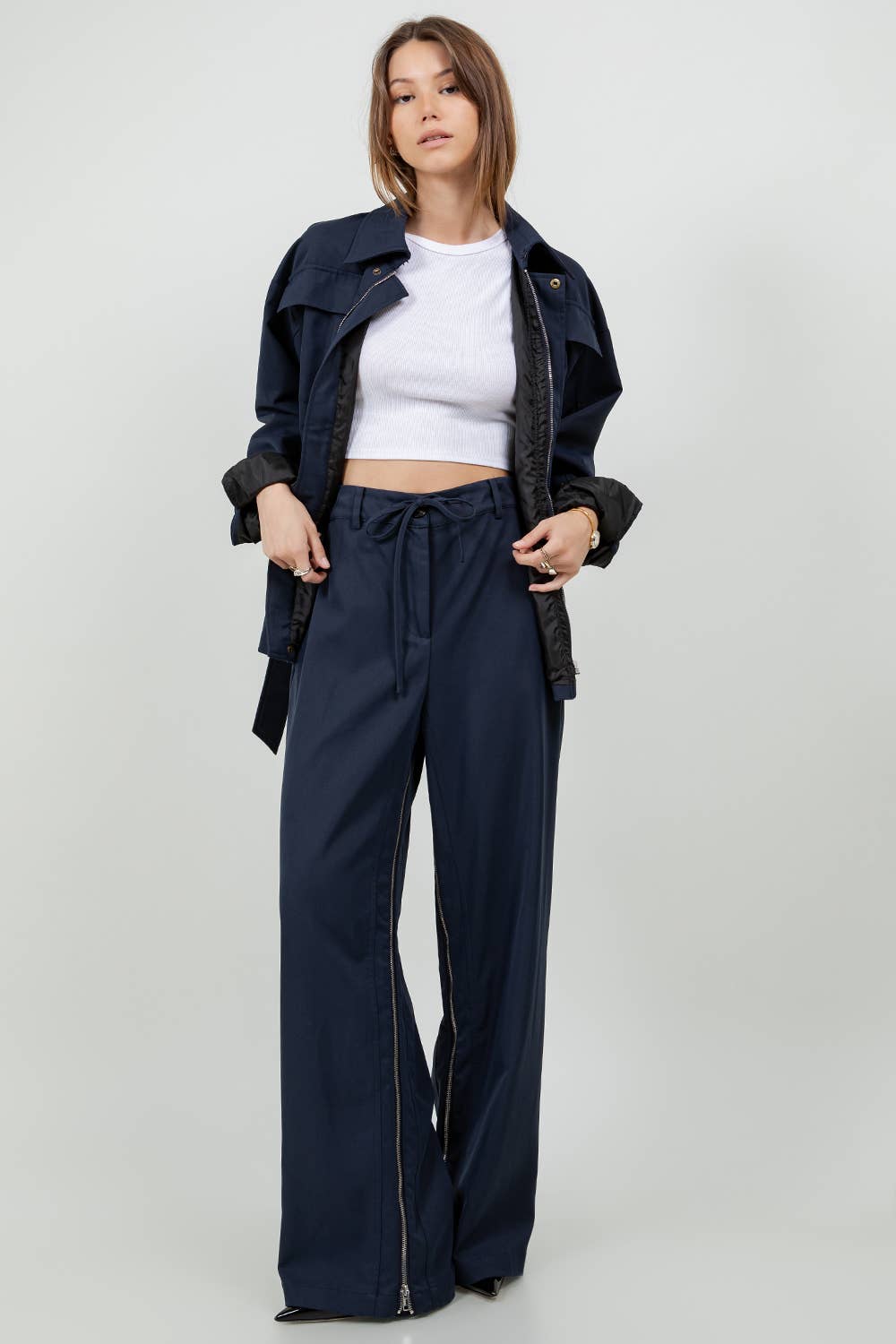 Utility Pants with Zippers on the Internal Seam – Navy Color